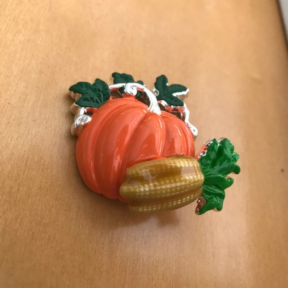 Pumpkin Pendant Pin Cornstalks Thanksgiving New